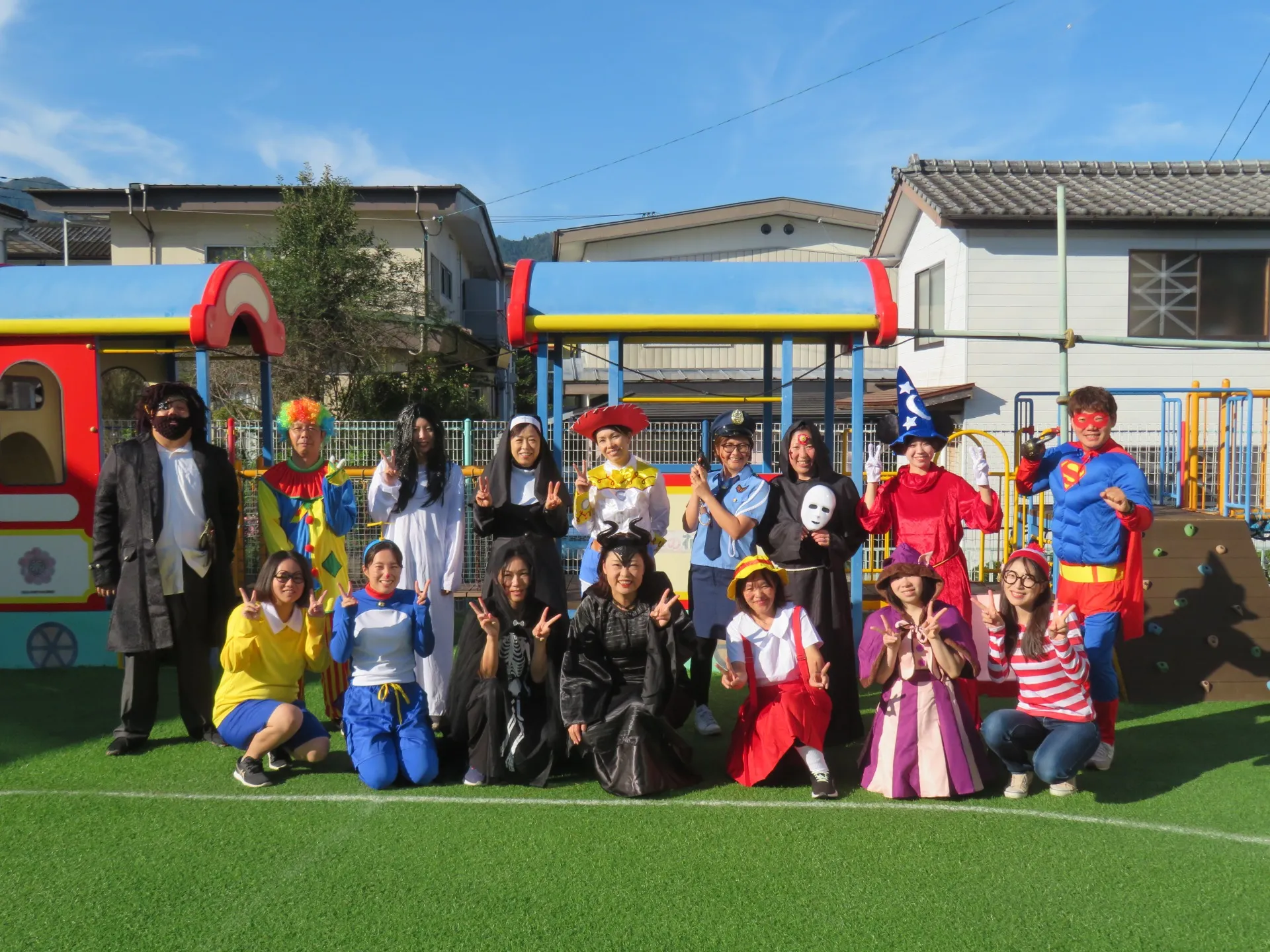 ハロウィンパーティー(職員も全力で楽しみます☆)