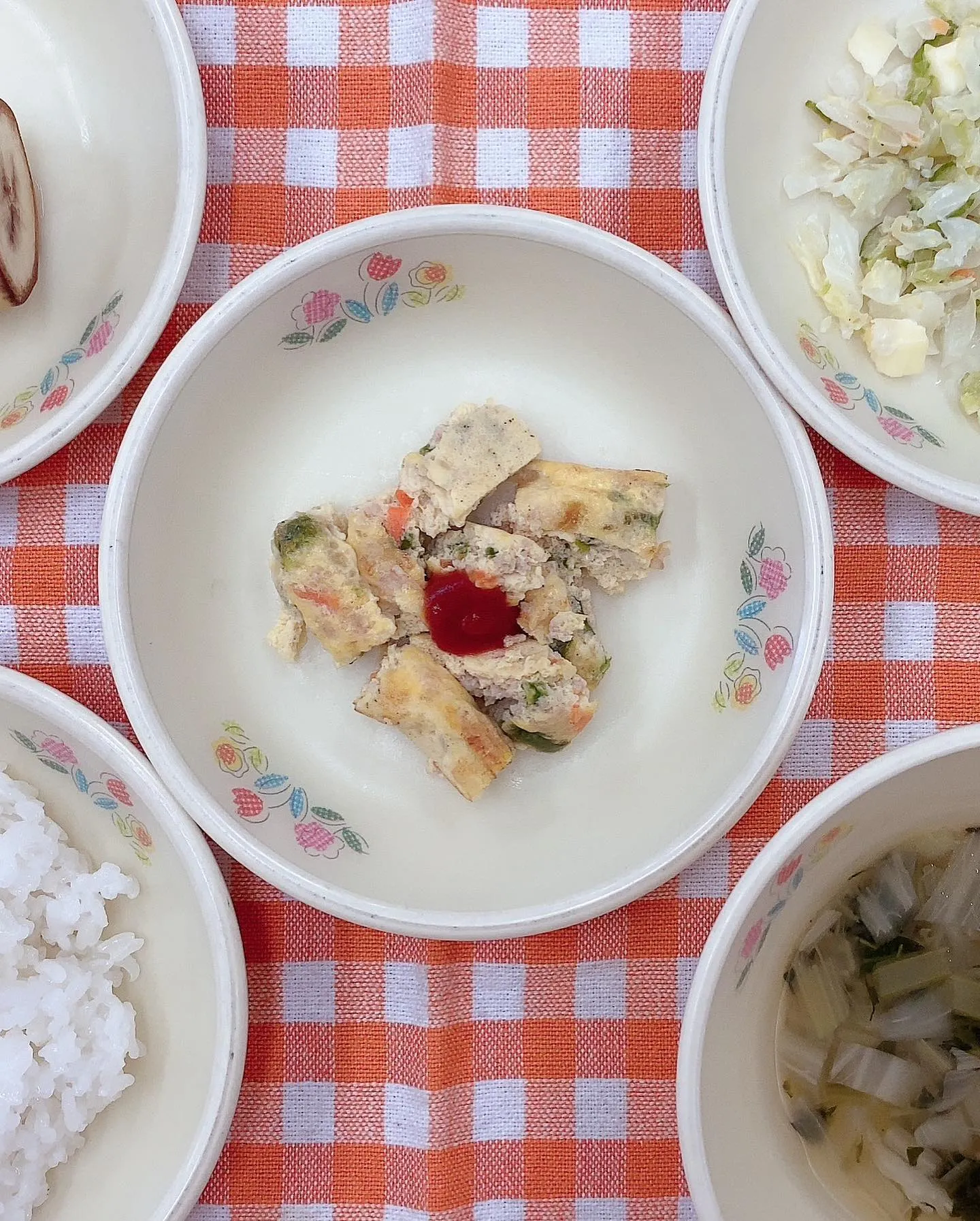 職場体験の卒園生も跳び箱に挑戦✩幼稚園時代のように飛べるかな...