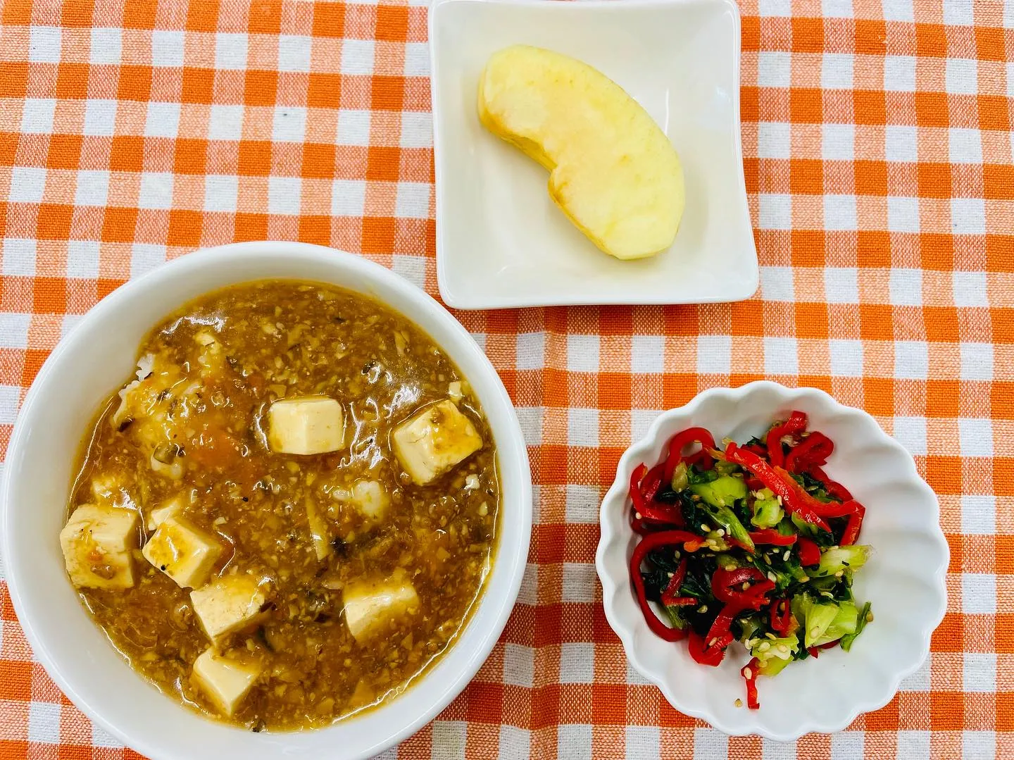 少しずつ日差しが強くなってきました☀️それでも子ども達は元気...