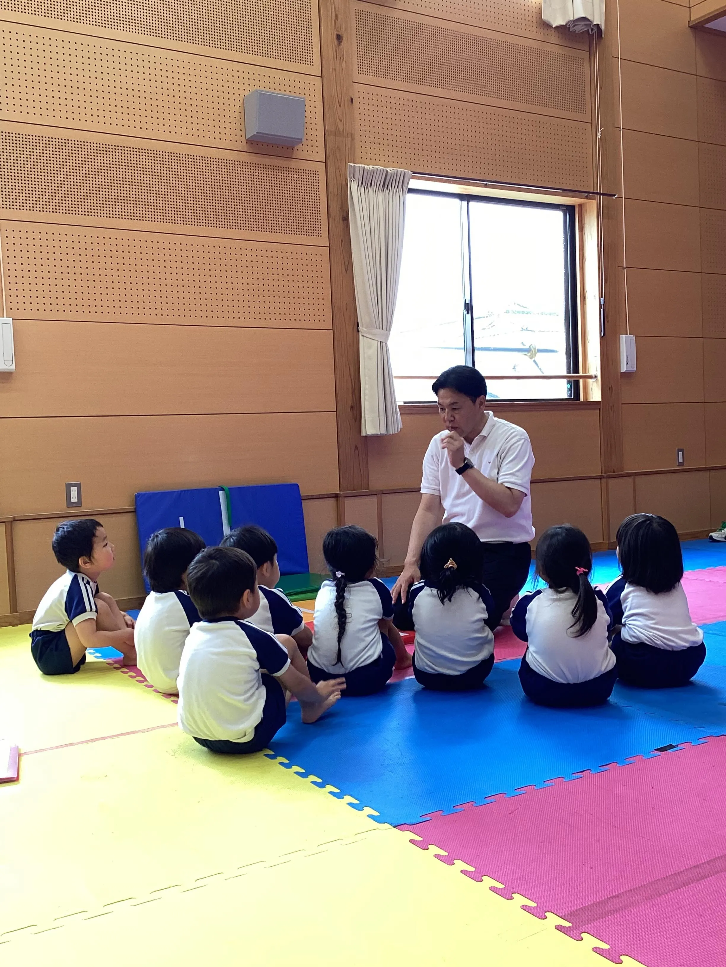 昨日は子ども達も先生達も楽しみにしていた潮平先生ご来訪日でし...