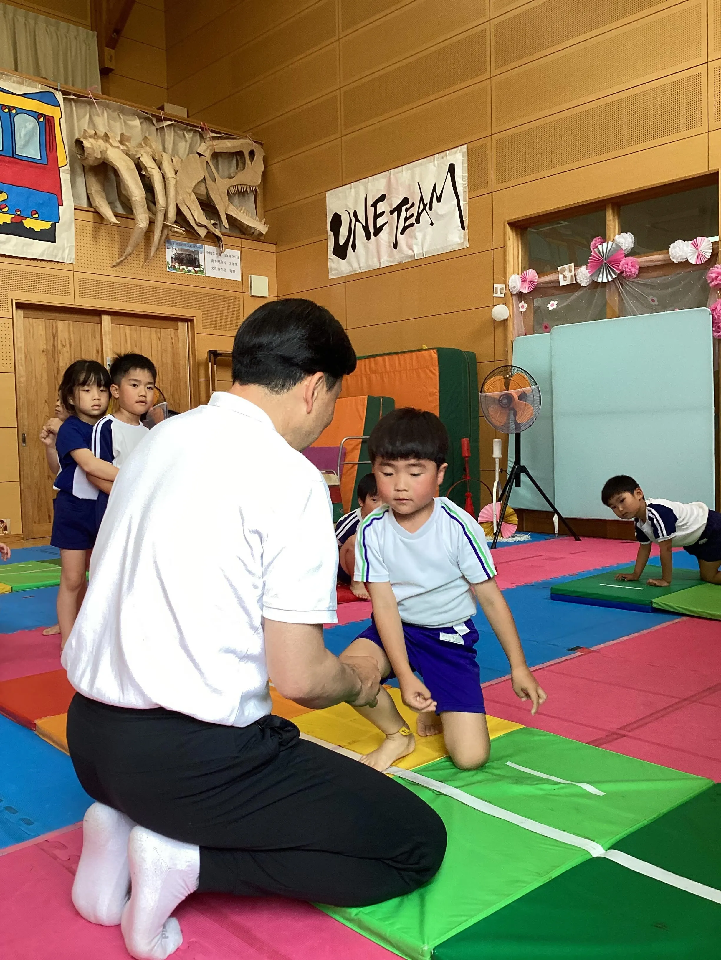 昨日は子ども達も先生達も楽しみにしていた潮平先生ご来訪日でし...