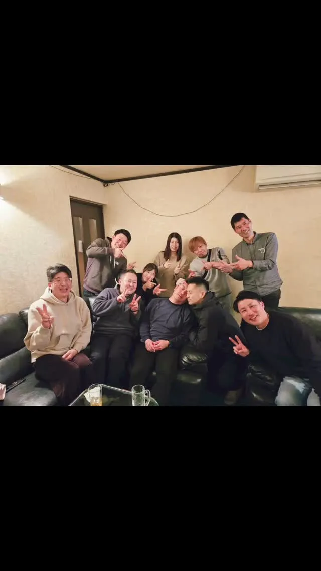 土曜日の出張帰りにさくら組のパパ会に参加させて頂きました🌸画...