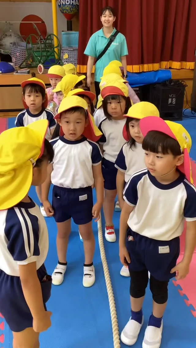 (›´-`‹ )「先生、お腹減った⋯。