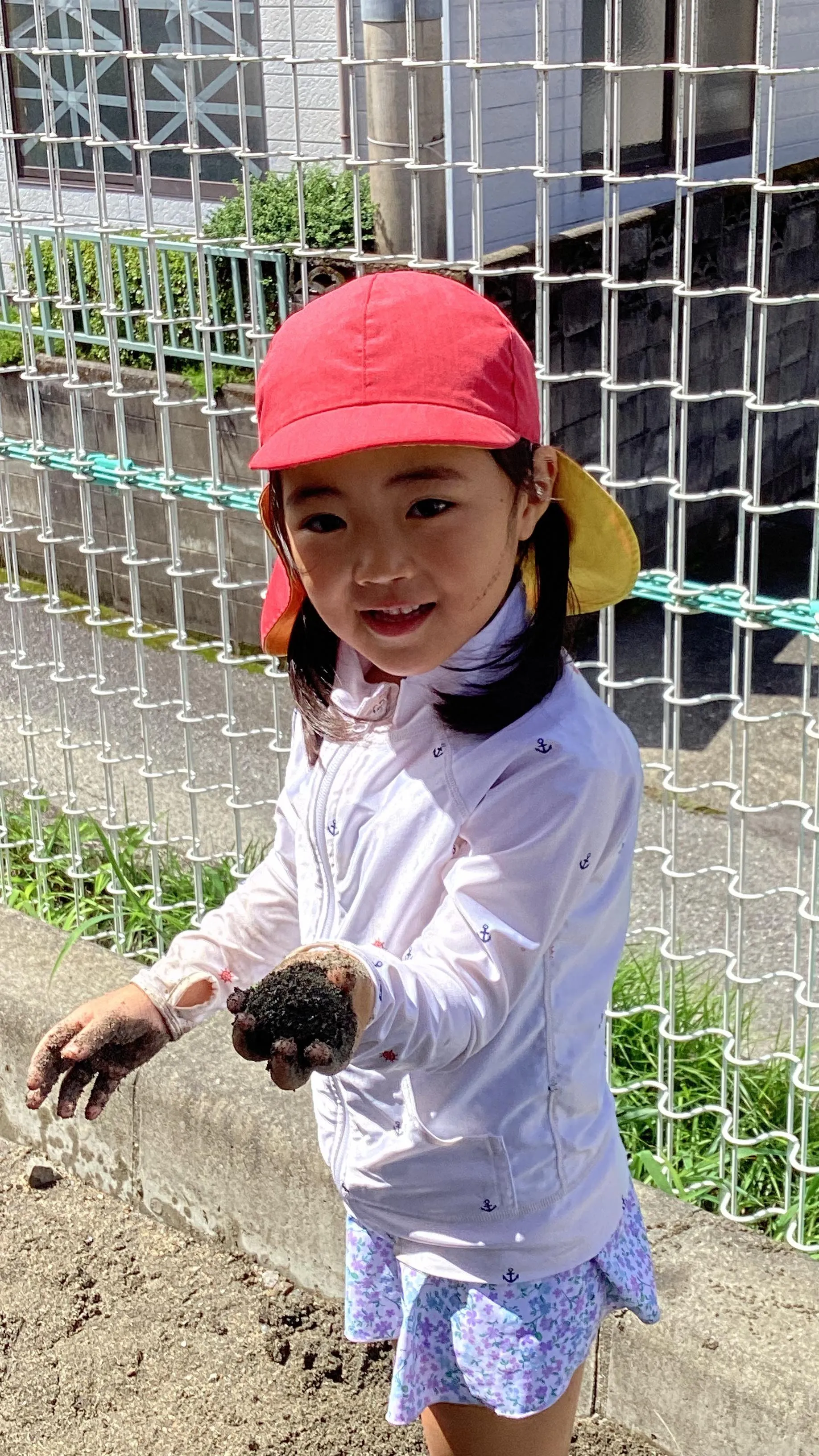 晴れたぁ☀️よぉし✨泥んこ遊びしよう！！