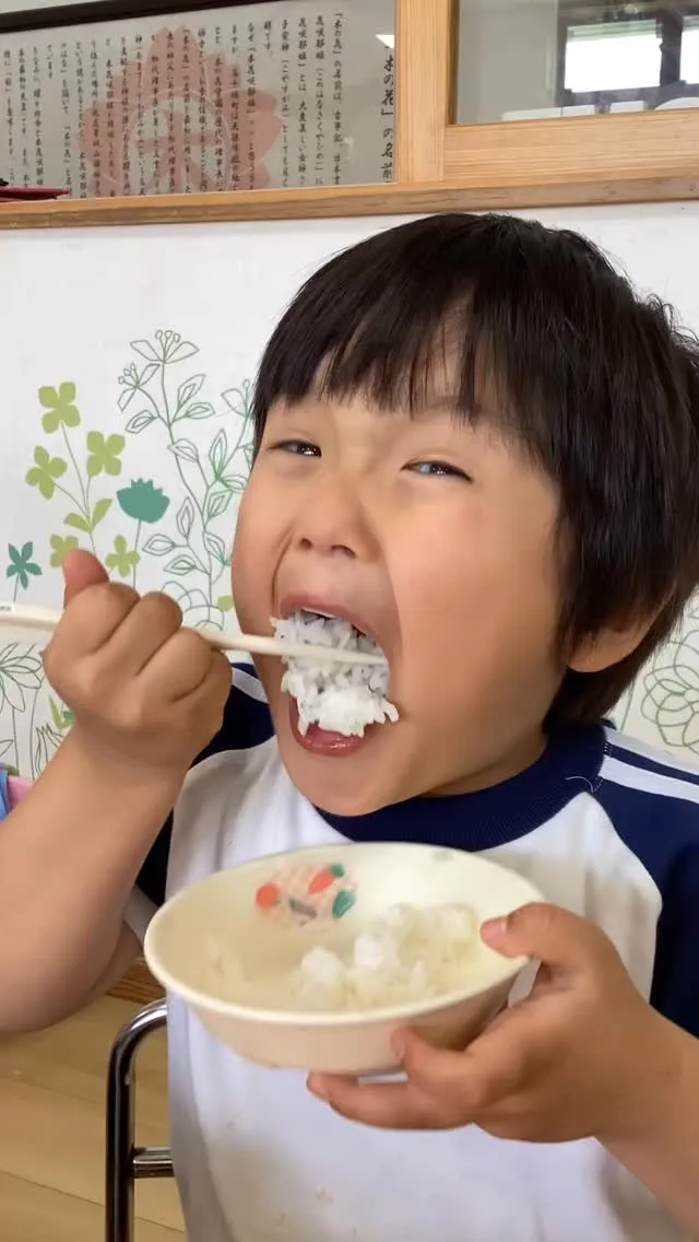 みんな大好きな給食の時間🍚
